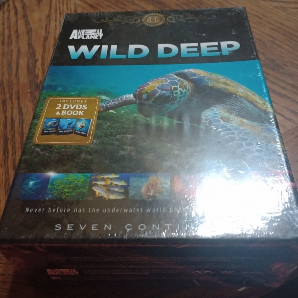 Animal Planet Wild Deep 2 DVD and Book Box Set, Sealed 2014